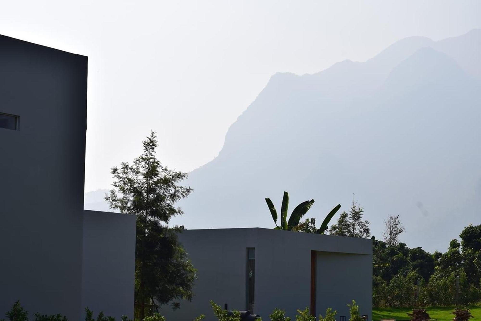 Villa Mist *